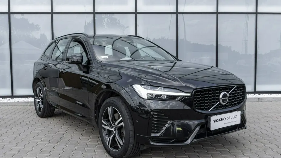 VOLVO XC60 -