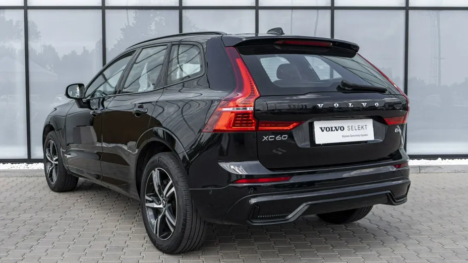 VOLVO XC60 -