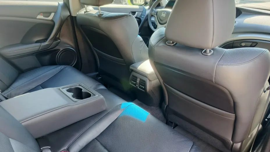 HONDA Accord -