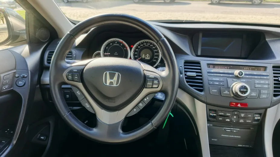 HONDA Accord -