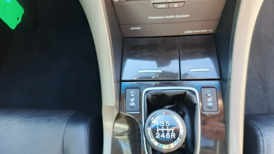 HONDA Accord -