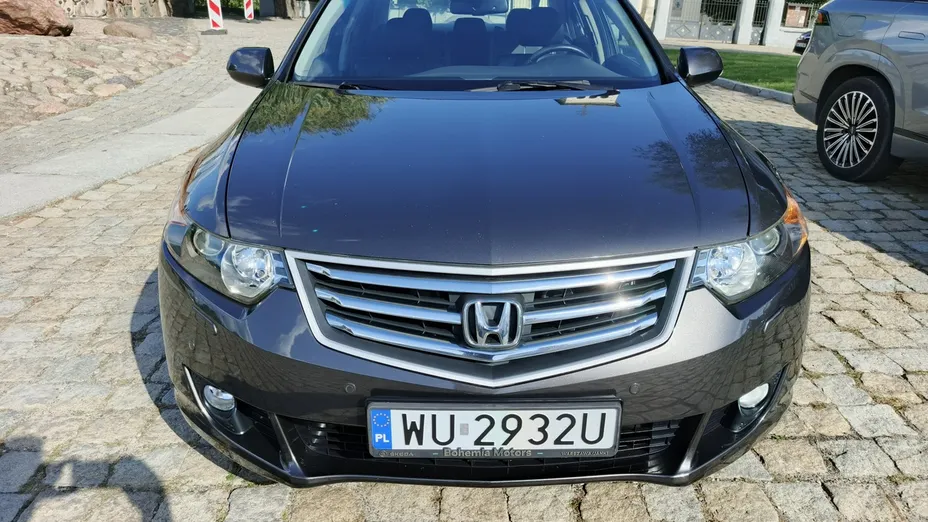 HONDA Accord -