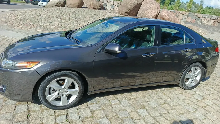 HONDA Accord -