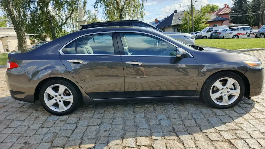 HONDA Accord -