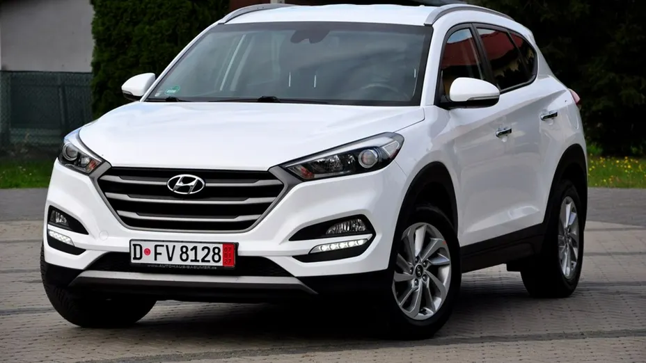 HYUNDAI Tucson -