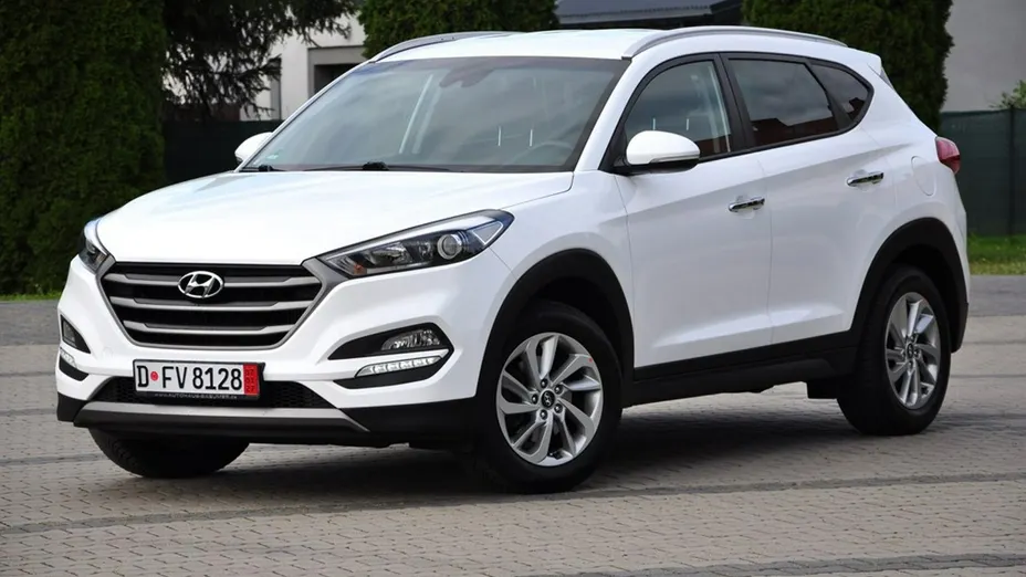 HYUNDAI Tucson -