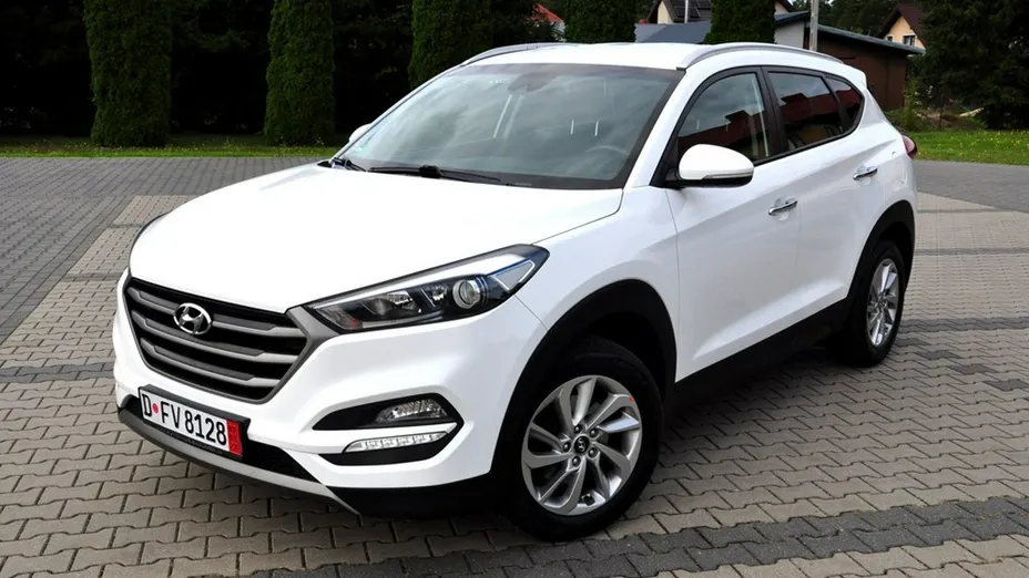HYUNDAI Tucson -