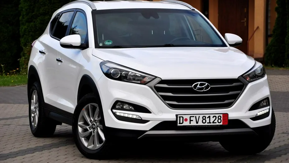 HYUNDAI Tucson -