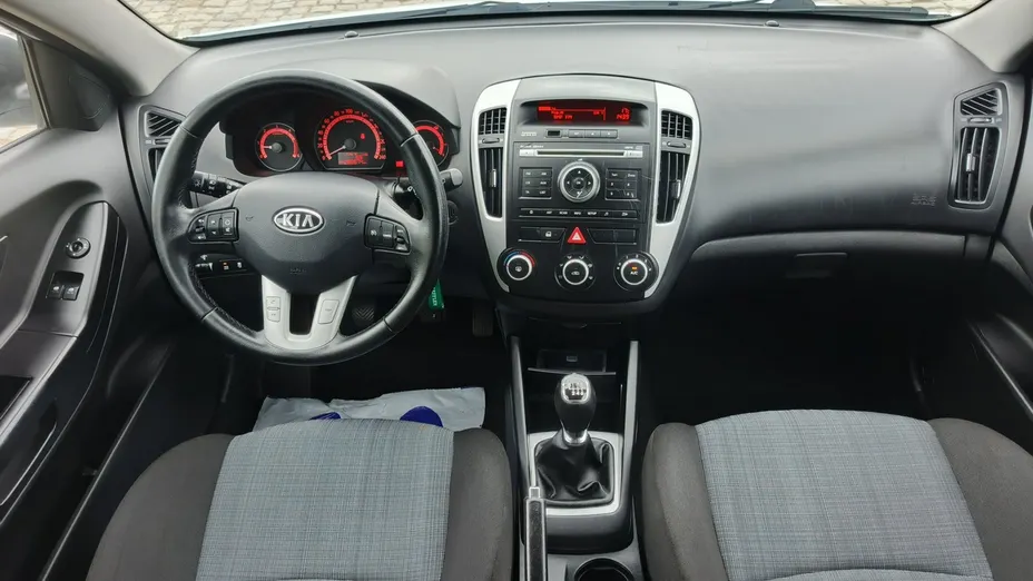 KIA ProCeed -