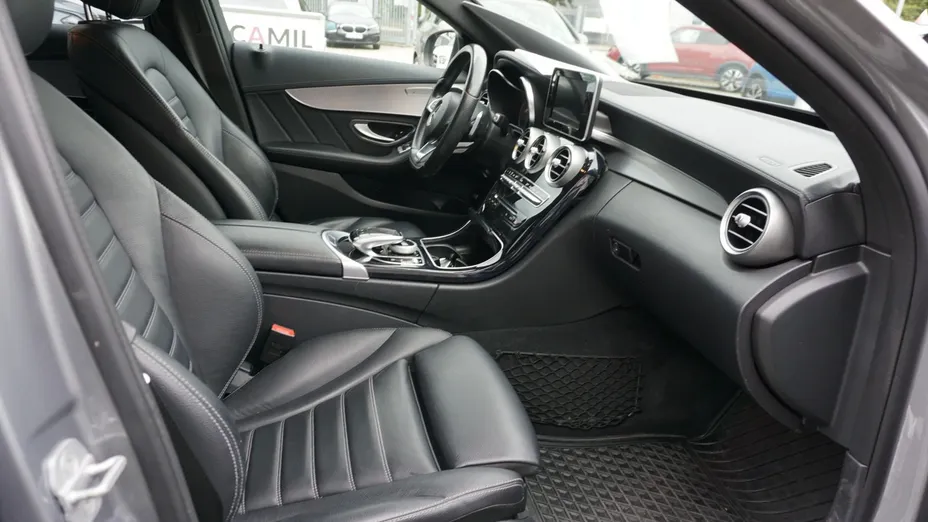 MERCEDES-BENZ C Klasa -