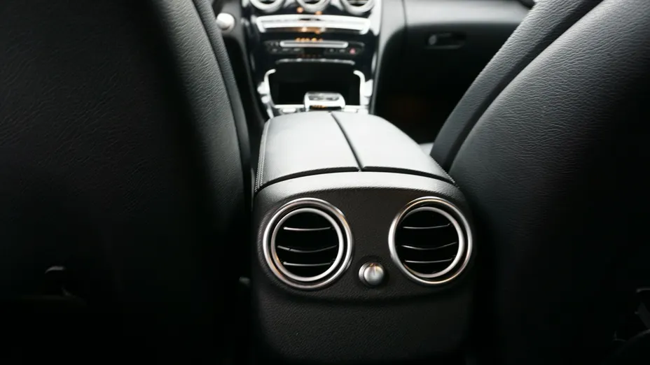 MERCEDES-BENZ C Klasa -