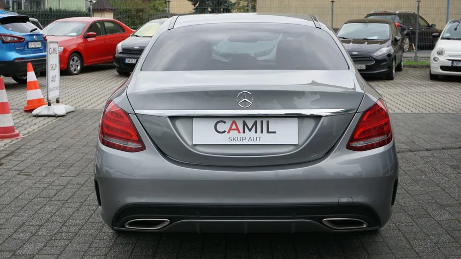 MERCEDES-BENZ C Klasa -