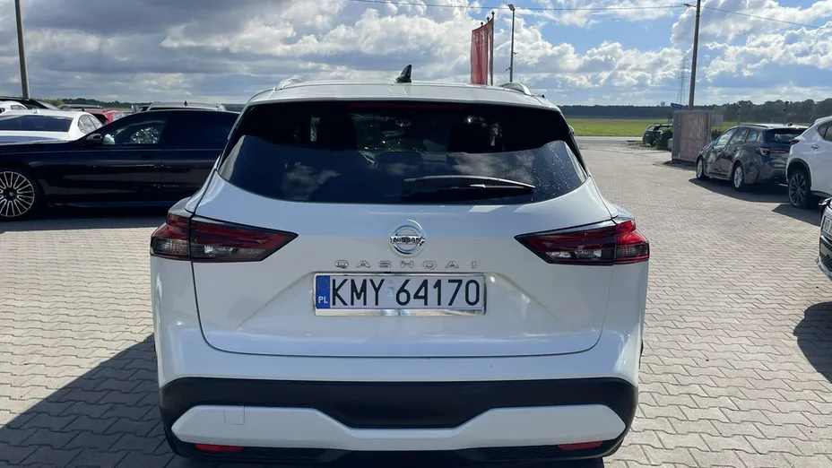 NISSAN Qashqai -