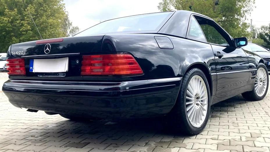 MERCEDES-BENZ SL -