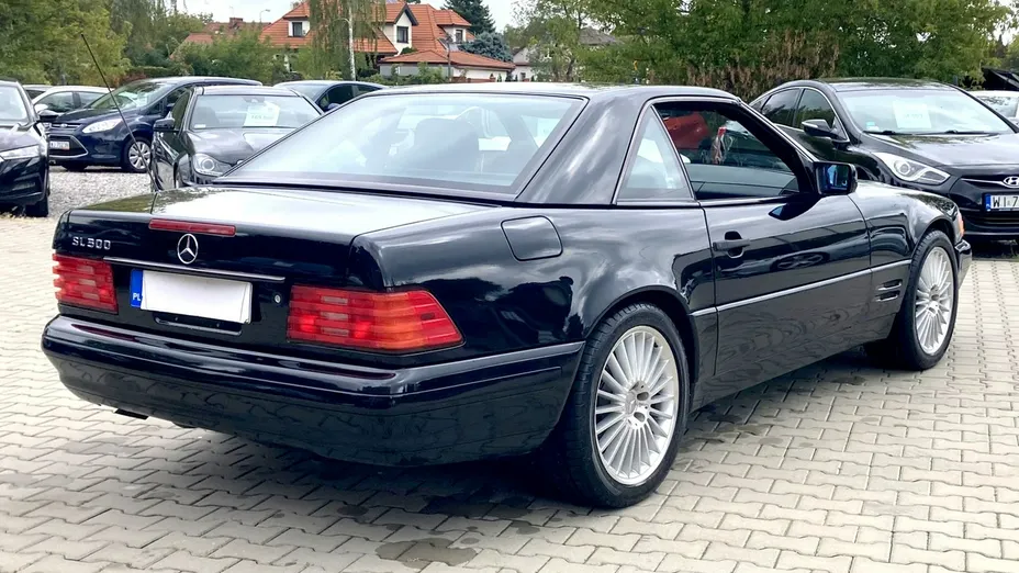 MERCEDES-BENZ SL -
