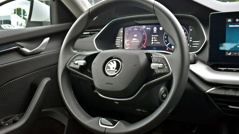 SKODA Octavia -