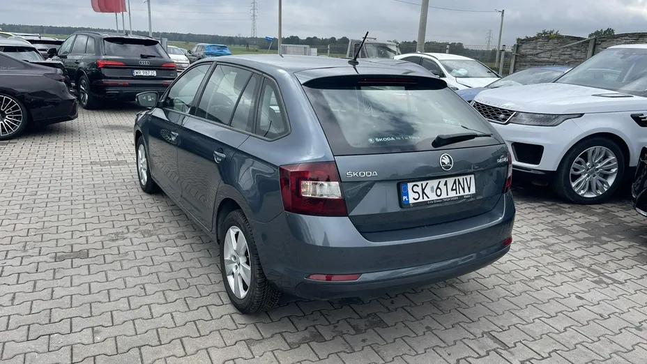 SKODA Rapid -