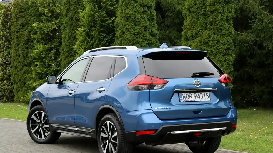 NISSAN X-Trail -