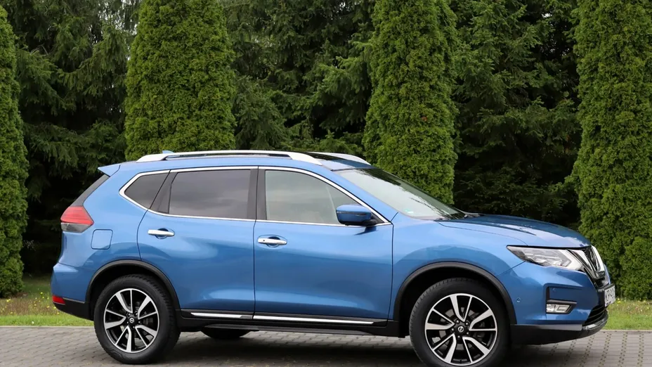 NISSAN X-Trail -