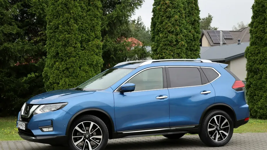 NISSAN X-Trail -