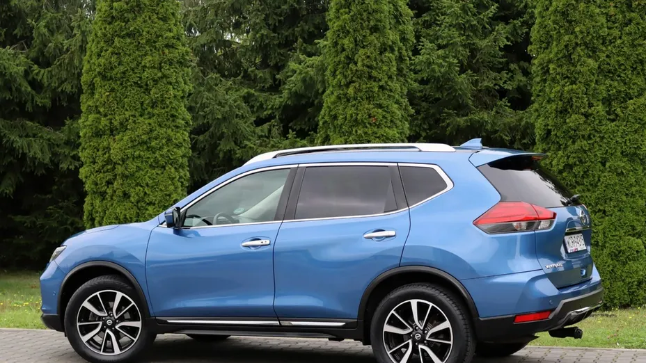 NISSAN X-Trail -