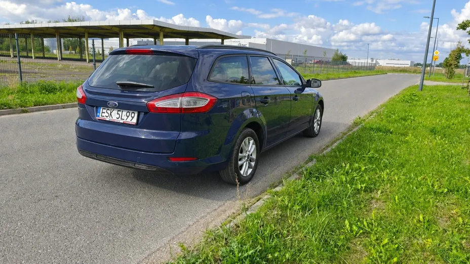 FORD Mondeo -