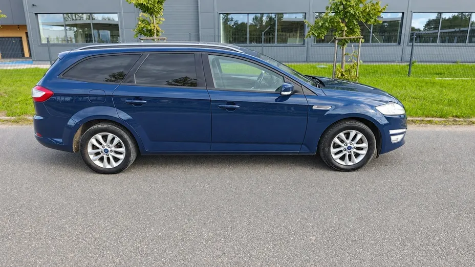 FORD Mondeo -