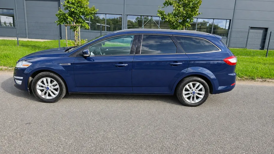 FORD Mondeo -