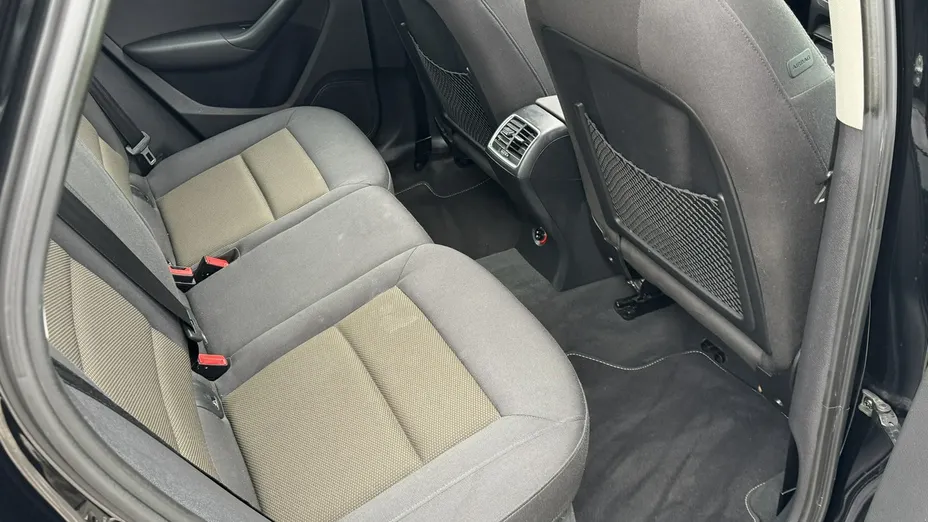 AUDI Q3 -