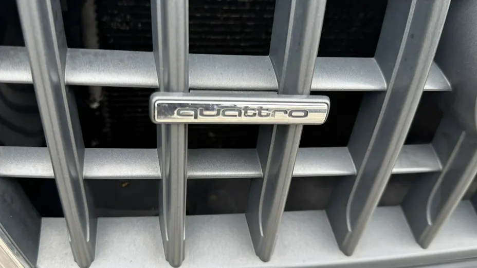AUDI Q3 -