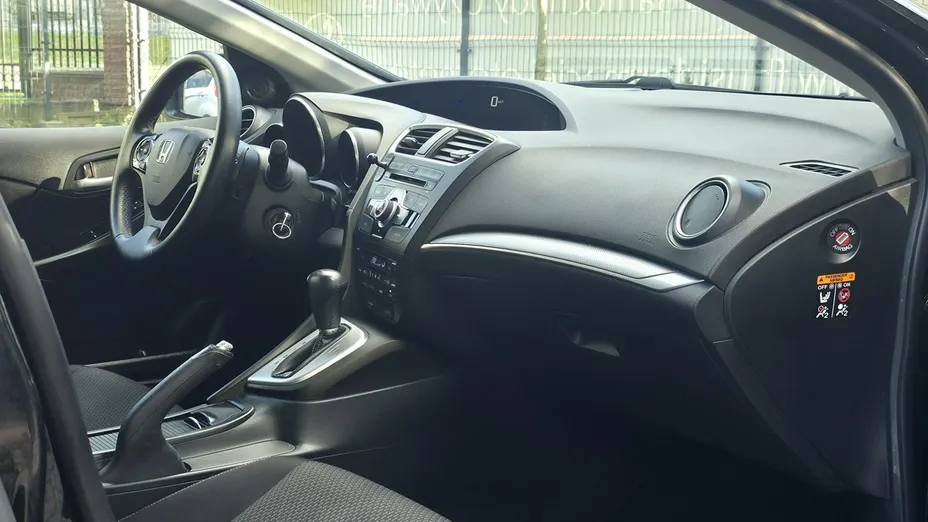 HONDA Civic -