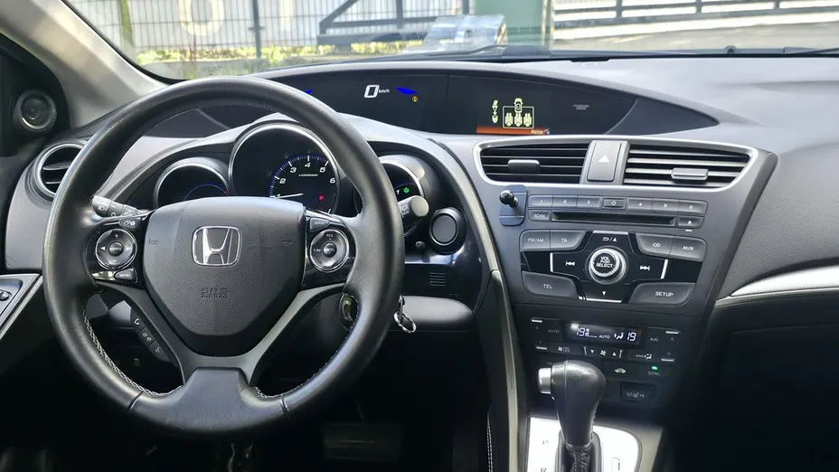 HONDA Civic -