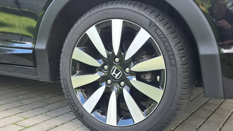 HONDA Civic -