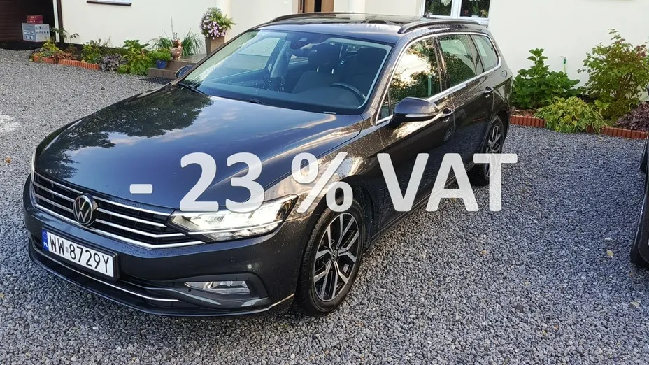 VOLKSWAGEN Passat -