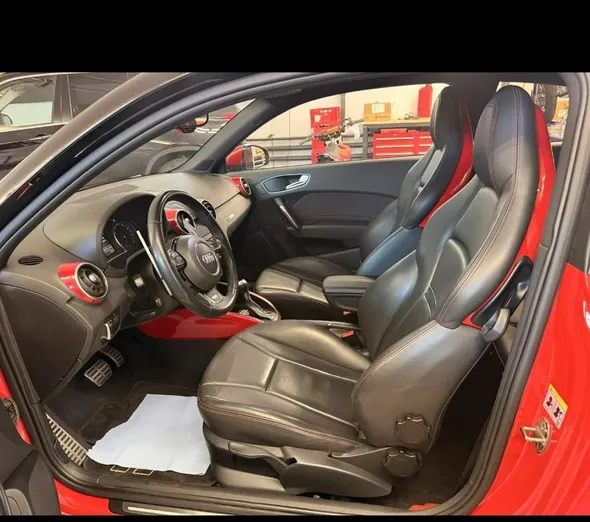 AUDI A1 -