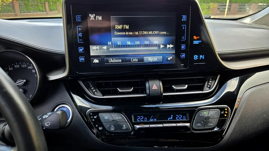TOYOTA C-HR -