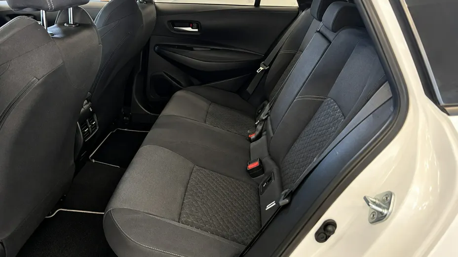 TOYOTA Corolla -