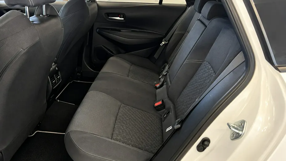 TOYOTA Corolla -