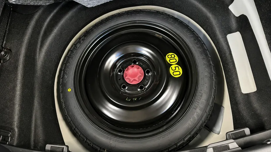 TOYOTA Corolla -
