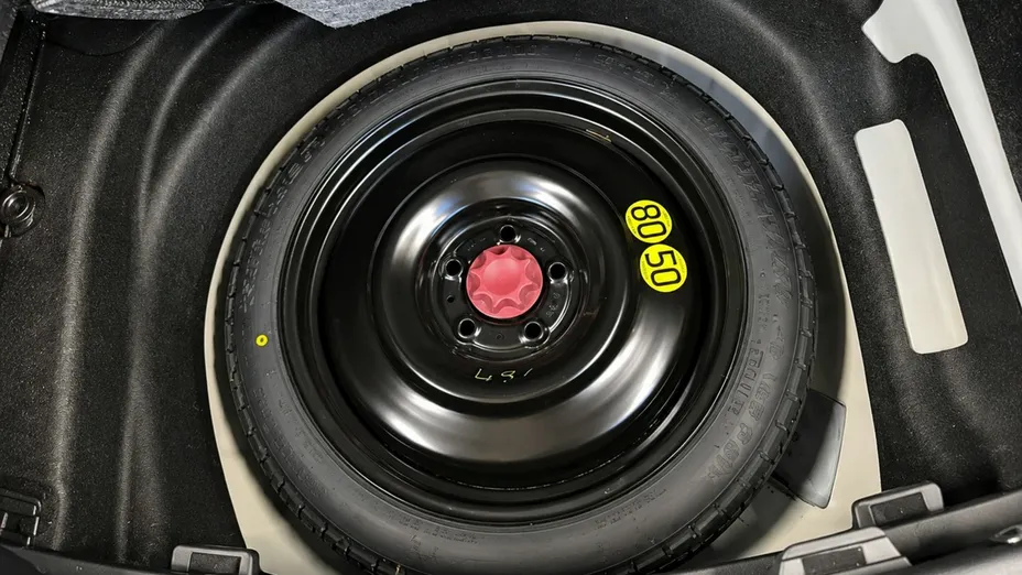 TOYOTA Corolla -