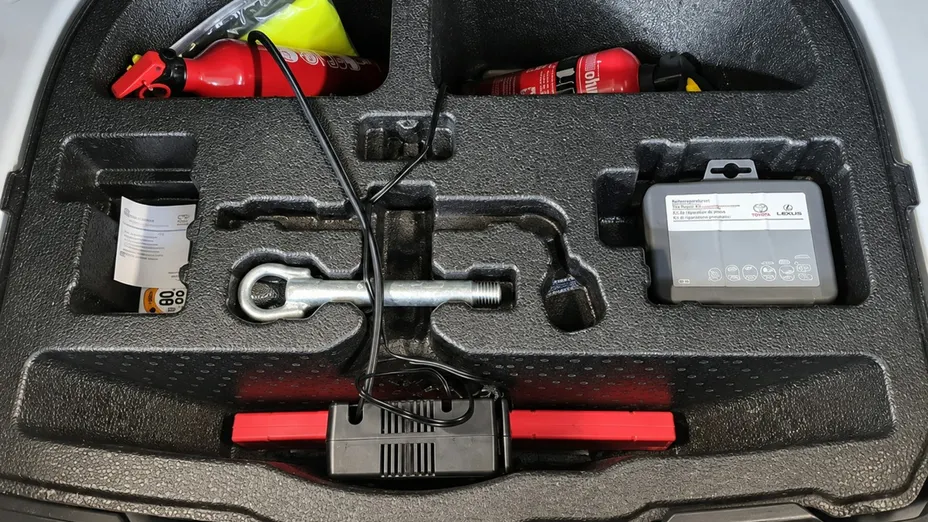TOYOTA Corolla -