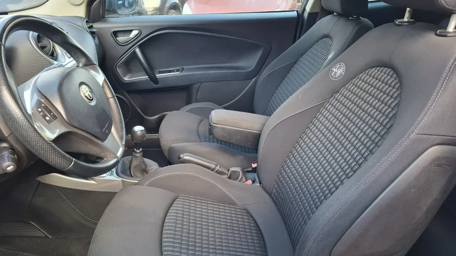 ALFA ROMEO MiTo -