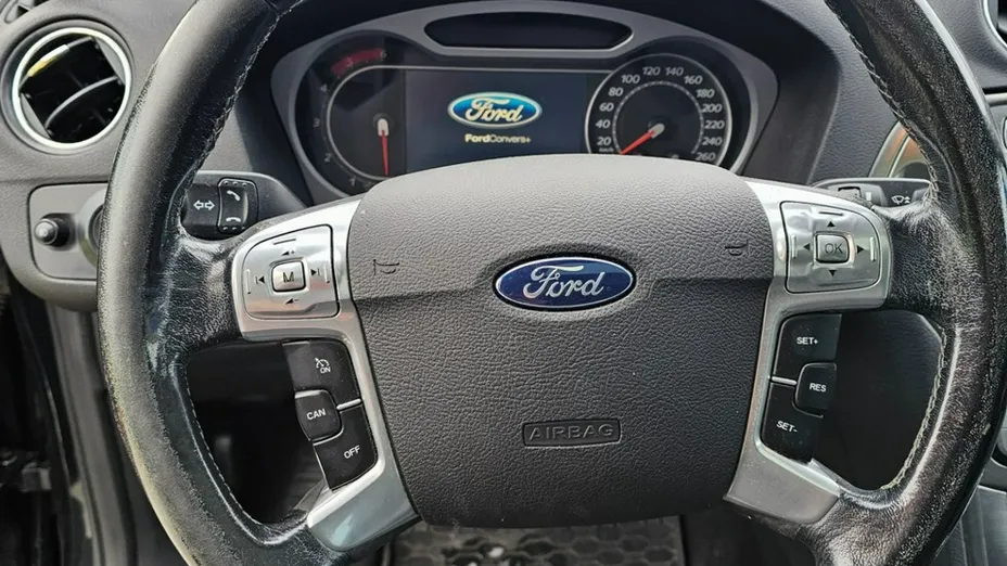 FORD Mondeo -