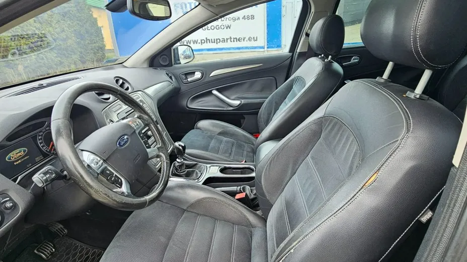 FORD Mondeo -