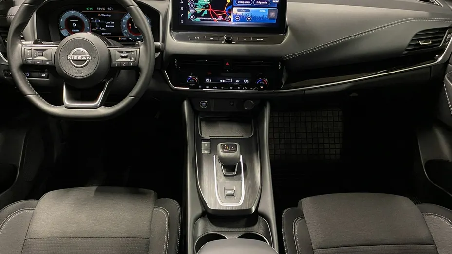 NISSAN Qashqai -