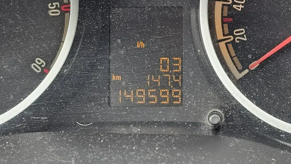 OPEL Corsa -