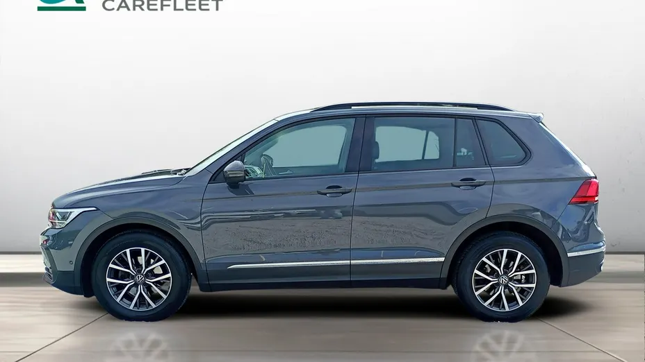 VOLKSWAGEN Tiguan -