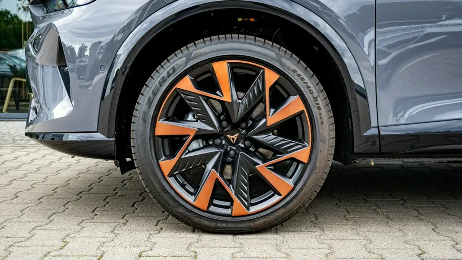 CUPRA Formentor -
