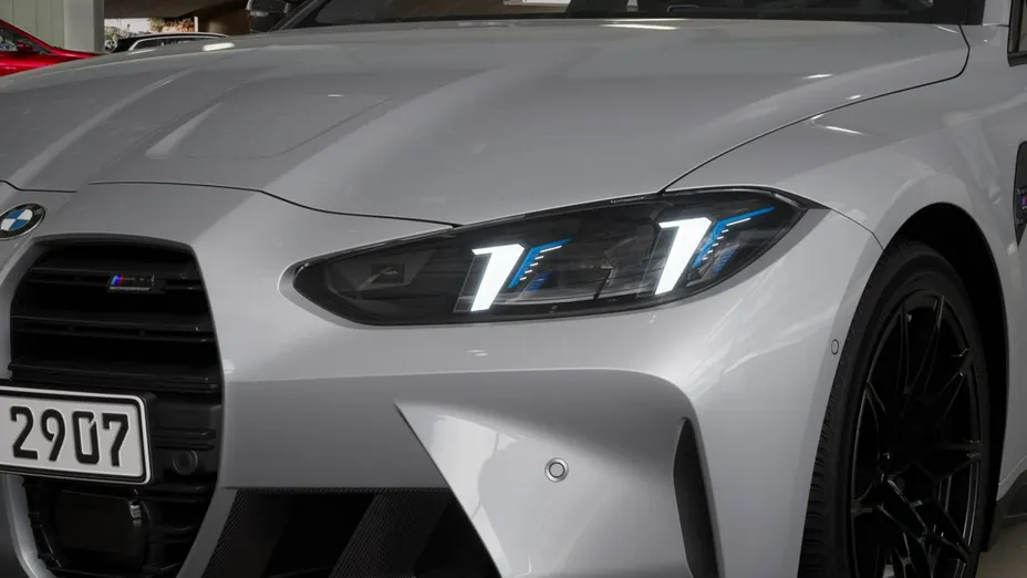 BMW M4 -
