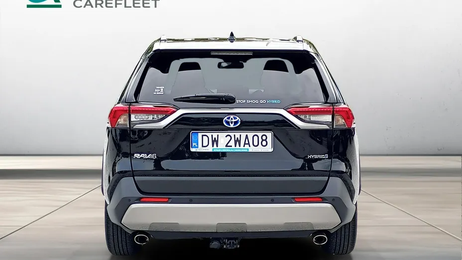 TOYOTA RAV4 -